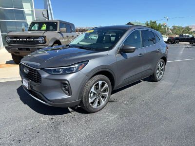 2025 Ford Escape — rear three-quarter view