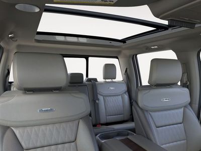 2026 Ford F-450SD - Photo 3