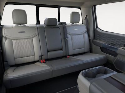 2026 Ford F-450SD - Photo 2