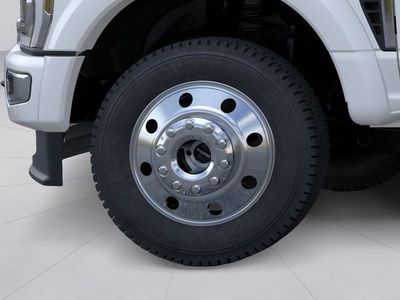 2026 Ford F-450SD - Photo 15