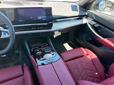 2026 BMW 5 Series — photo 17 view