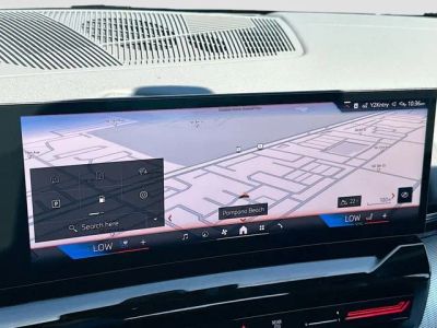 2026 BMW 5 Series — photo 10 view