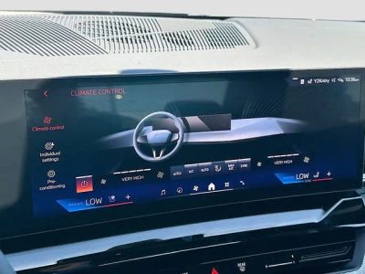 2026 BMW 5 Series — photo 12 view