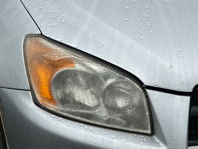 2011 Toyota RAV4 - Photo 8