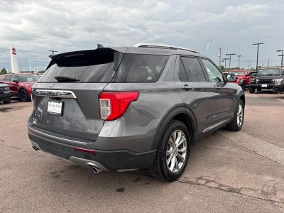 2021 Ford Explorer — detail view