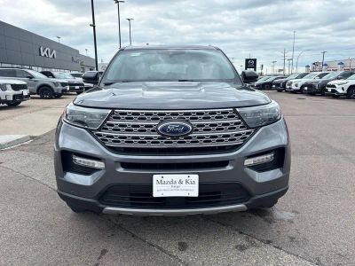 2021 Ford Explorer — side profile view