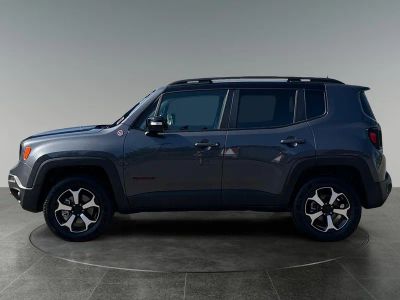 2022 Jeep Renegade — detail view