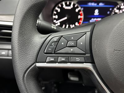 2025 Nissan Altima - Photo 17
