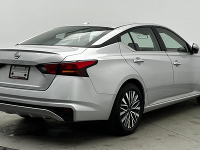 2025 Nissan Altima - Photo 7