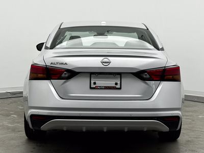 2025 Nissan Altima - Photo 6