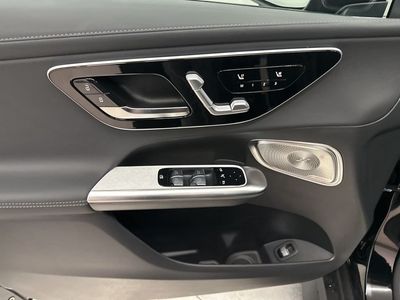 2026 Mercedes-Benz GLC - Photo 11