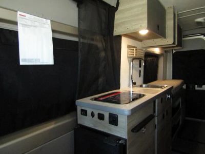 2026 Winnebago SOLIS - Photo 7
