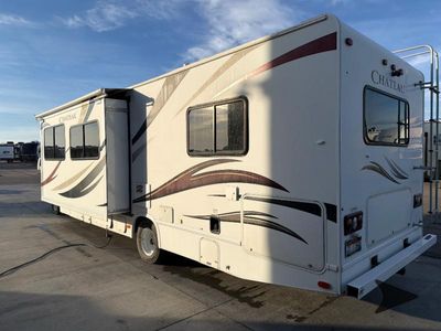 2013 Thor Motor Coach Chateau — interior view