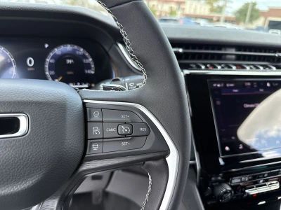 2026 Jeep Grand Cherokee L — photo 16 view
