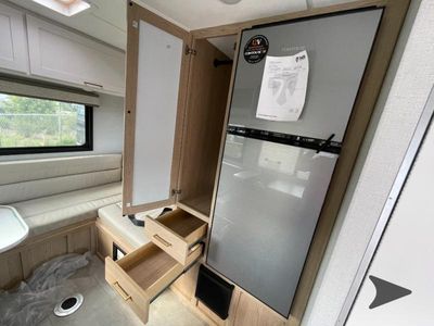 2026 Thor Motor Coach Chateau - Photo 21
