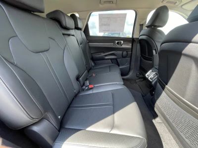 2026 Kia Sorento — photo 12 view