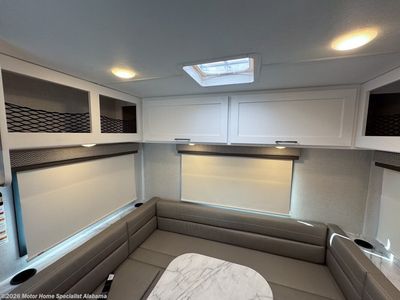 2026 Thor Motor Coach Geneva - Photo 11