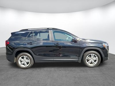 2022 GMC Terrain - Photo 2