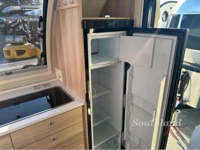 2026 nuCamp TAB 360 - Photo 8