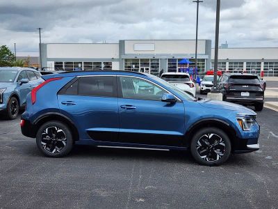 2026 Kia Niro EV — side profile view