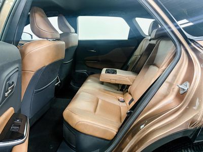 2025 Toyota Crown Signia - Photo 6