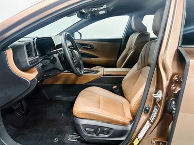 2025 Toyota Crown Signia - Photo 4