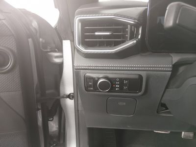 2025 Ford Mustang - Photo 13