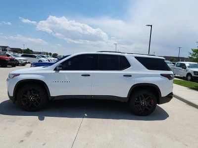 2019 Chevrolet Traverse — rear three-quarter view