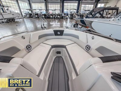 2025 Chaparral Boats Chaparral - Photo 12