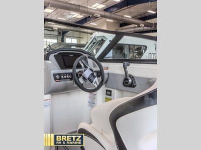 2025 Chaparral Boats Chaparral - Photo 15
