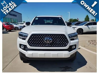 2022 Toyota Tacoma - Photo 3