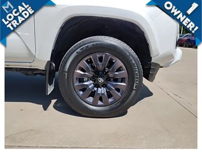 2022 Toyota Tacoma - Photo 17
