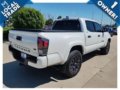 2022 Toyota Tacoma - Photo 8