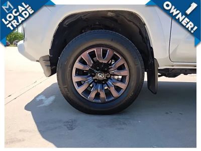 2022 Toyota Tacoma - Photo 16