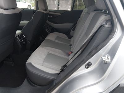 2025 Subaru Outback - Photo 19