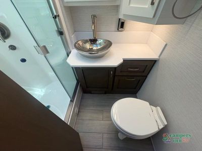 2026 Newmar Grand Star — photo 47 view