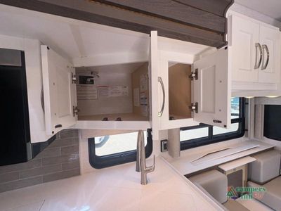 2026 Newmar Grand Star — photo 34 view