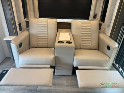 2026 Newmar Grand Star — photo 23 view