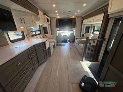 2026 Newmar Grand Star — photo 18 view