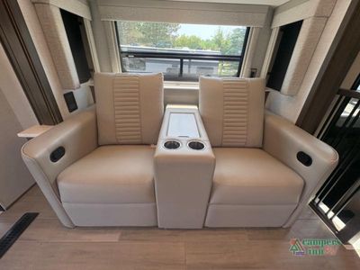 2026 Newmar Grand Star — photo 22 view