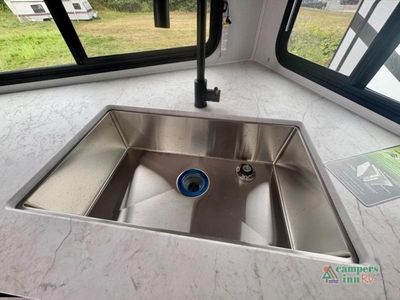 2026 Coachmen RV Freedom Express Select - Photo 17