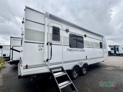 2026 Coachmen RV Freedom Express Select - Photo 4