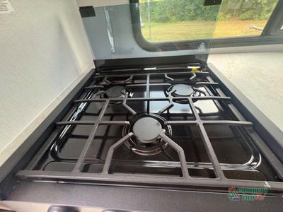 2026 Coachmen RV Freedom Express Select - Photo 19