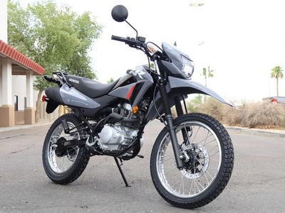 2025 Honda XR150L - Photo 2