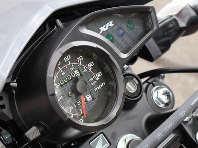 2025 Honda XR150L - Photo 13