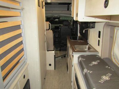 2026 Winnebago SOLIS - Photo 4