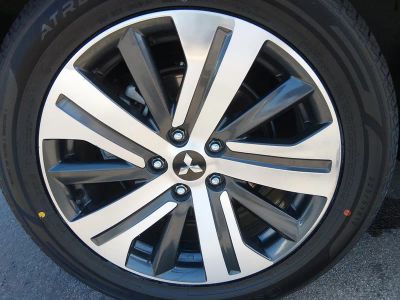 2024 Mitsubishi Outlander Sport — photo 10 view