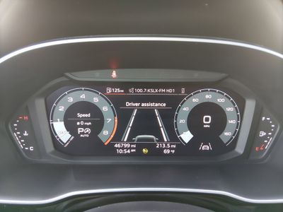 2023 Audi Q3 - Photo 14