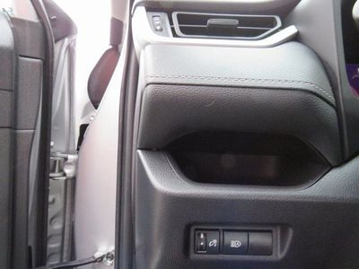 2024 Toyota RAV4 - Photo 31
