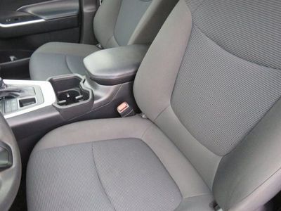 2024 Toyota RAV4 - Photo 17